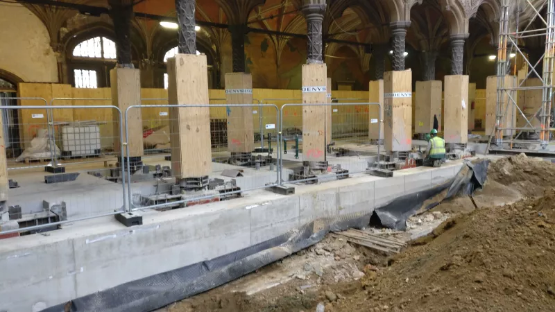 Jacking works Handelsbeurs Antwerp